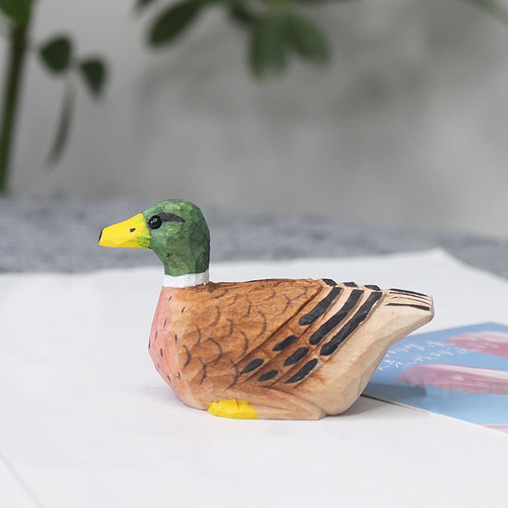 Hand-Carved Hanging Duck Figurine For Home Living Room Decoration