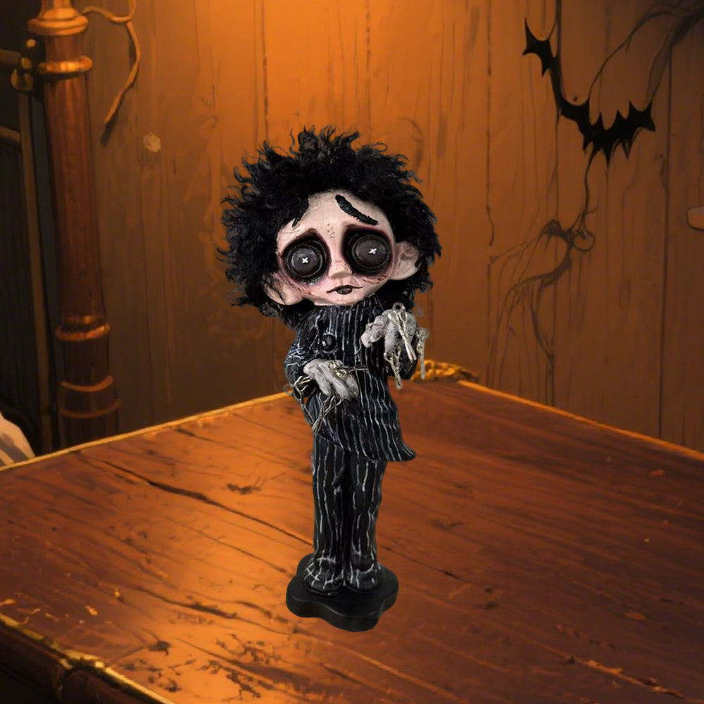 Halloween Scene Decor Creative Resin Edward Scissorhands Doll Spooky Craft Ornament