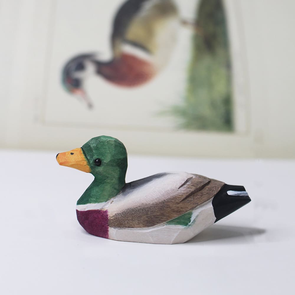 Hand-Carved Hanging Duck Figurine For Home Living Room Decoration